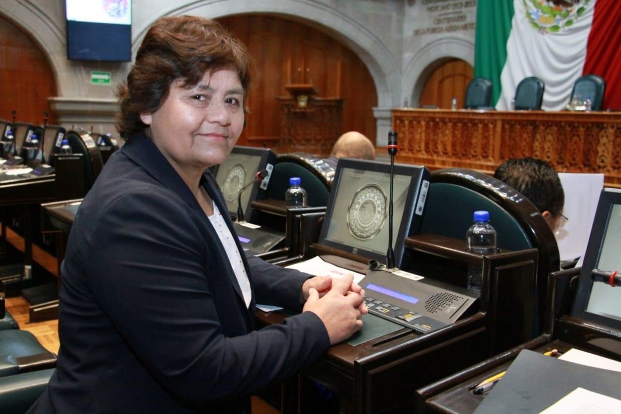 Ayuntamientos deben respetar derecho de vía en límites territoriales: Elba Aldana