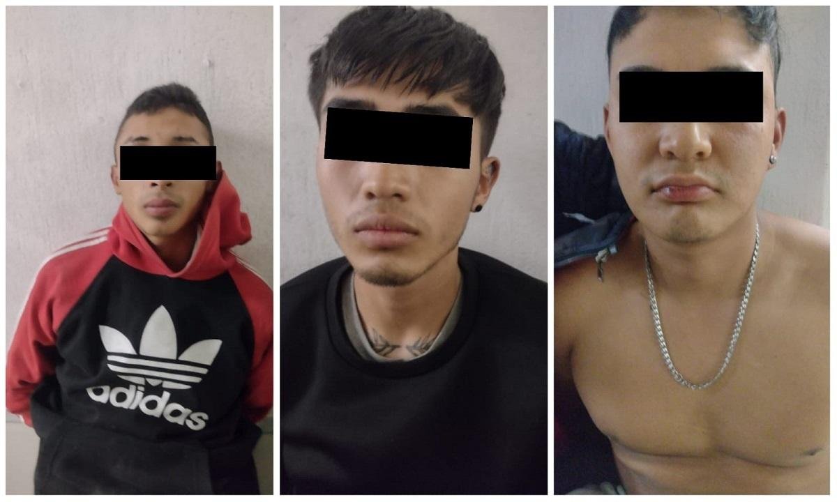 Policía de Ecatepec decomisa más de mil 300 dosis de cocaína y medio kilo de mariguana; hay 3 detenidos