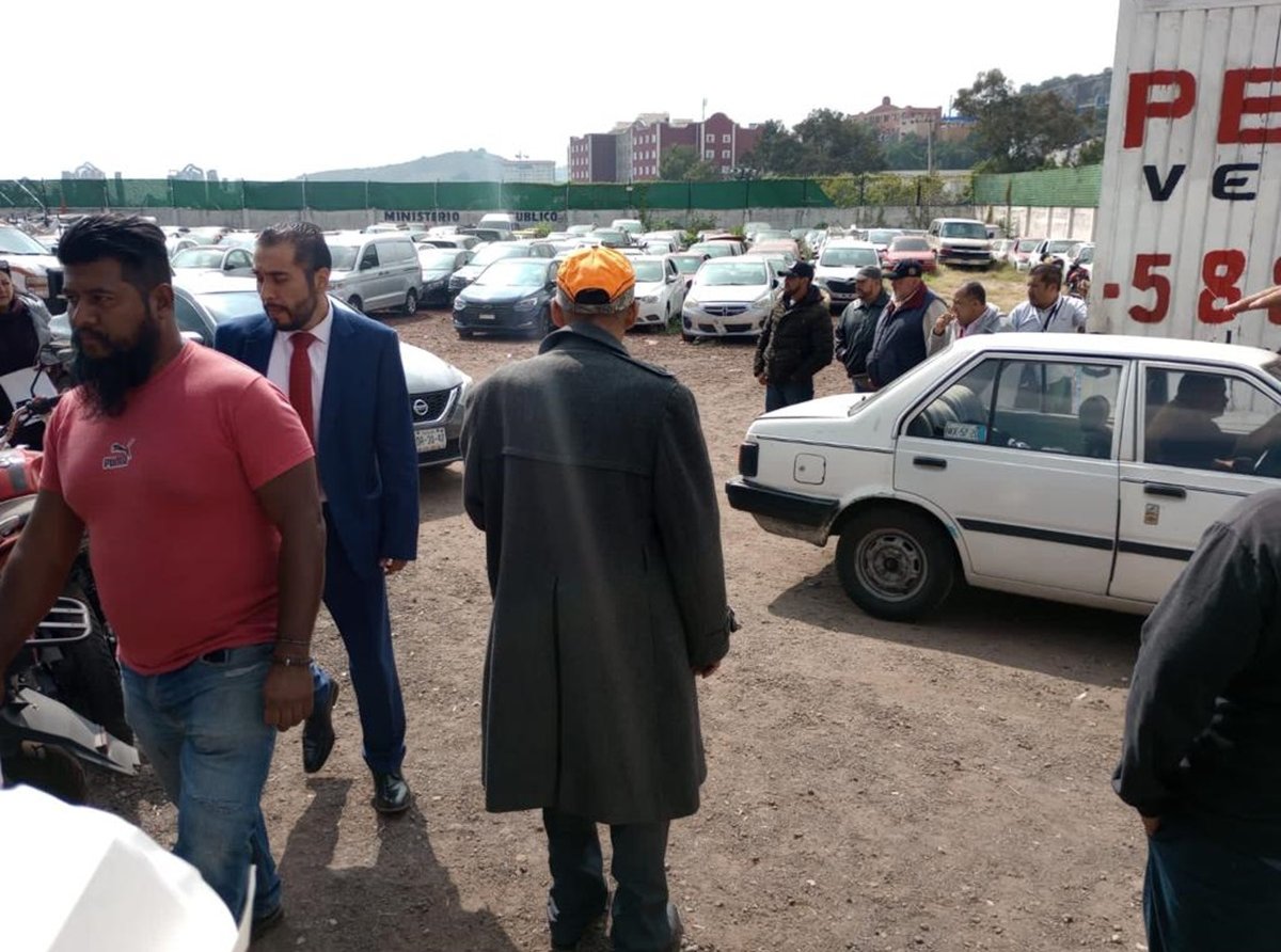 Operativo Anticorrupción: Clausura de Empresa de Grúas en Tlalnepantla
