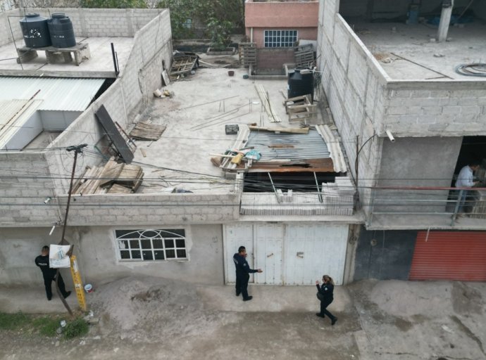 Localizan en Ecatepec una toma clandestina de gasolina