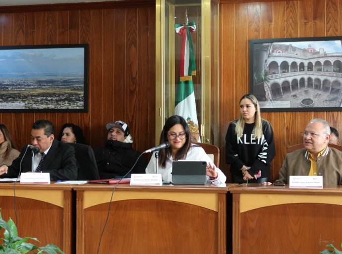 Sandra Luz Falcón Venegas Solicita Licencia Definitiva en Texcoco: Elizabeth Terrazas asumirá la Presidencia
