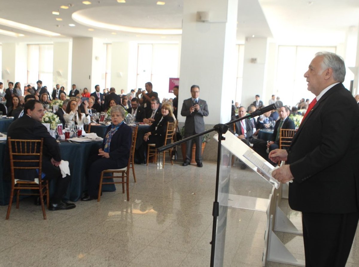 Sectur Destaca Avances en Turismo durante la Reunión de Embajadores y Cónsules