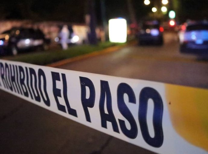 En Axapusco, Tres Personas Halladas Muertas y un Menor Herido