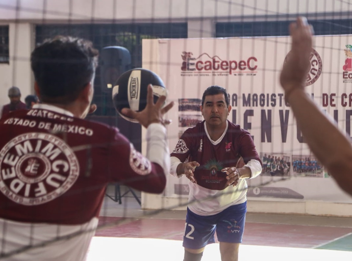  Realizan Torneo Deportivo para Adultos Mayores en Ecatepec