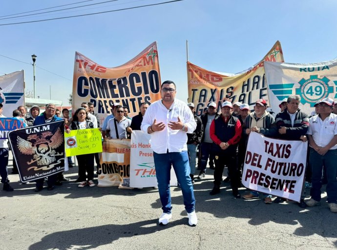 Ernesto Santillán Gana el Apoyo de 17 Asociaciones de Transportistas en Ecatepec