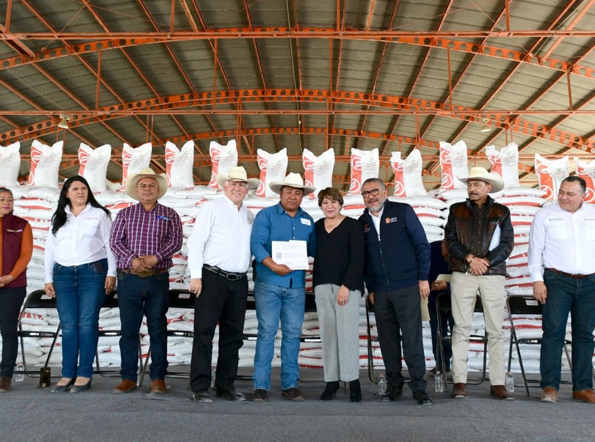 Inicia Distribución de Fertilizantes Gratuitos para Impulsar la Producción Interna en el Edoméx