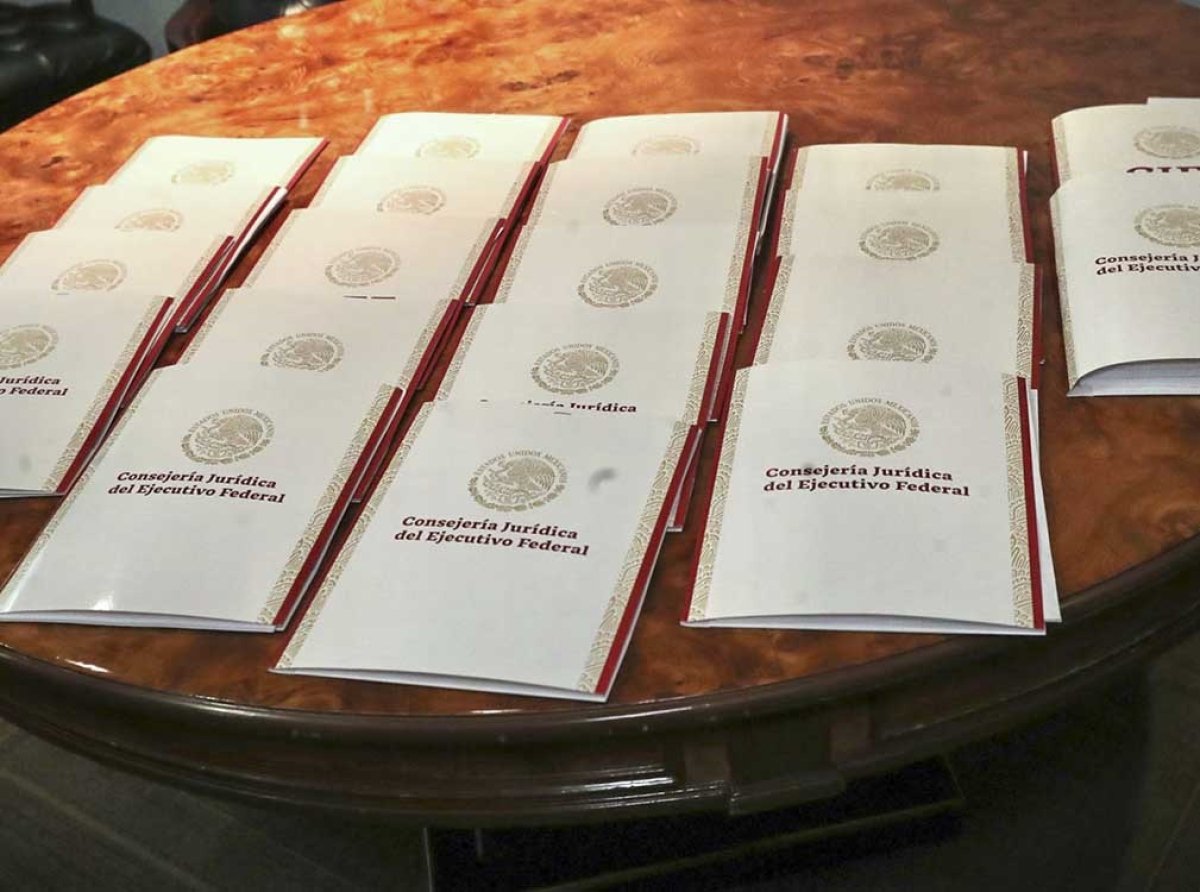 Facetas de México: Las propuestas de AMLO a la constitución, no cumplen con tiempo y forma ni guardan principios jurídicos; “son corazonadas”