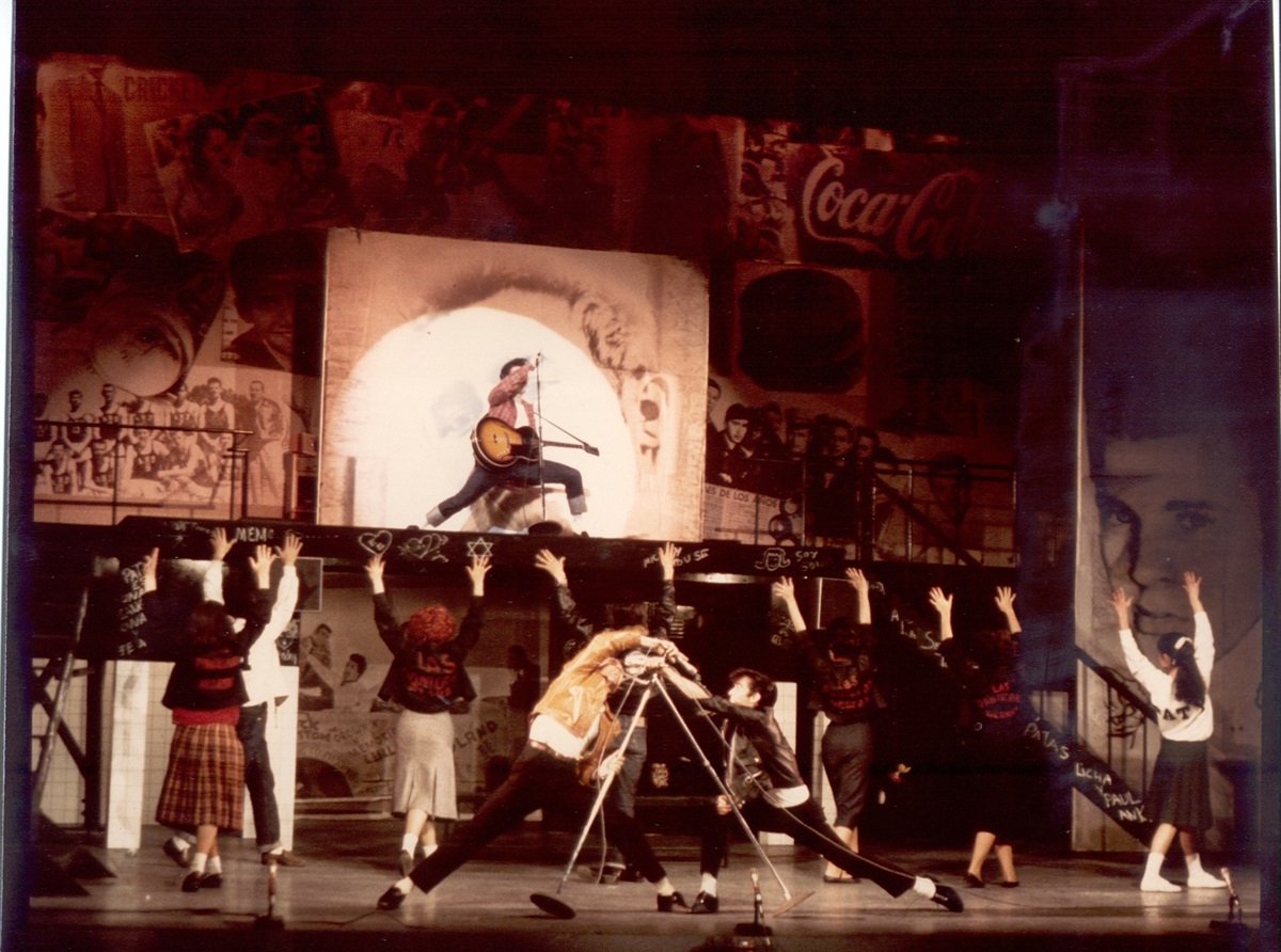 El Legado de Elvis Vive: Héctor Ortiz y su Impacto en el Teatro Musical Mexicano