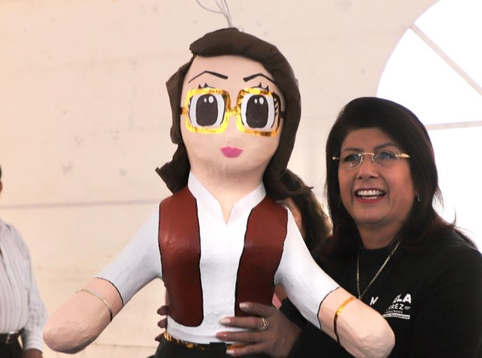 Mariela Gutiérrez Escalante Promete Apoyo a Iniciativa de Pensión para Mujeres Adultas