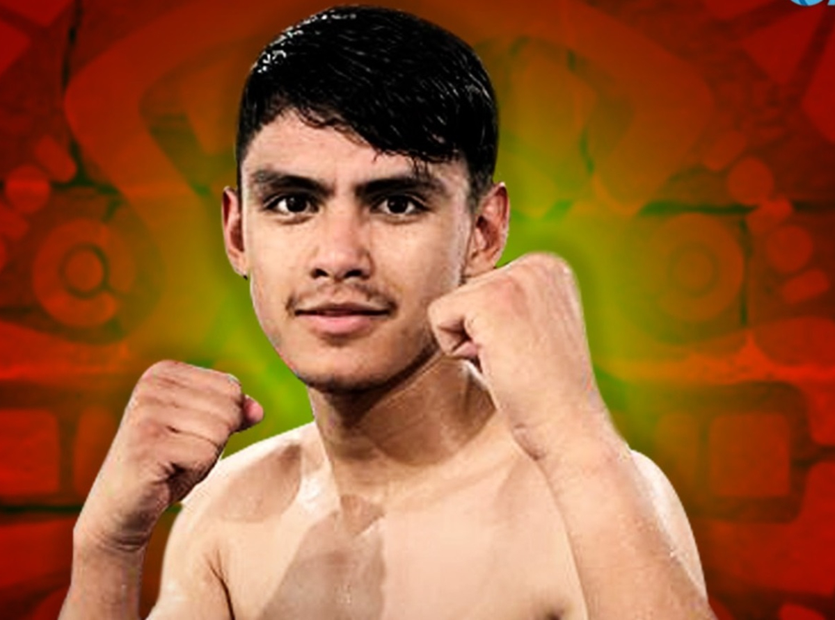 Derek Primero Defiende su Invicto en Duelo Explosivo en Cancún
