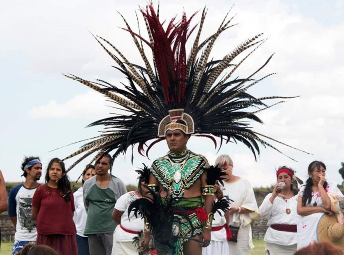 Jornadas de Paz y Dignidad: Un Encuentro de Culturas Indígenas en Teotihuacán
