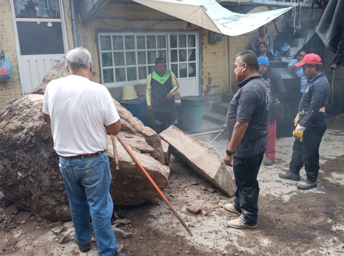 Desprendimiento de Piedras en La Arboleda Teneyuca Moviliza a Protección Civil y Autoridades Locales