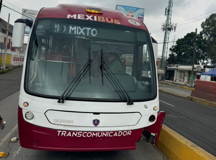 Pareja Fallece Tras Ser Arrollada por Mexibús en Ecatepec