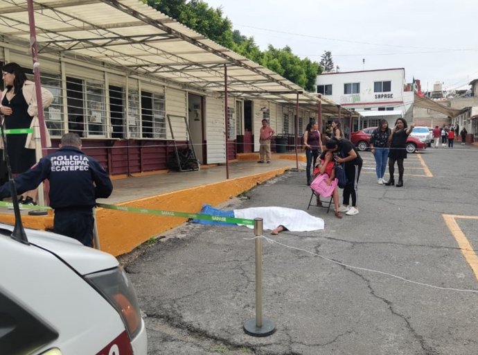 Fallece hombre de 70 años por infarto en oficinas de SAPASE en Ecatepec