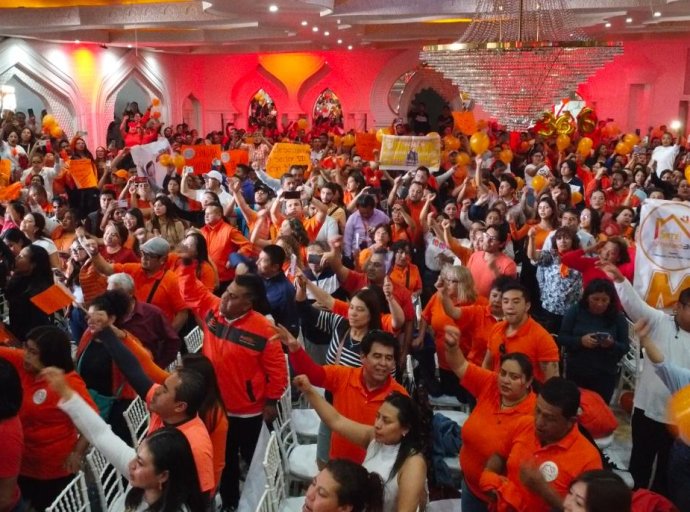 Mónica Granillo cierra campaña con propuestas para el magisterio del Valle de México