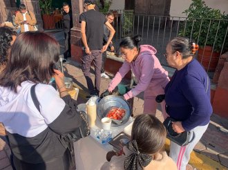 Rescatan sabores tradicionales en el primer Tianguis del Tamal en Otumba