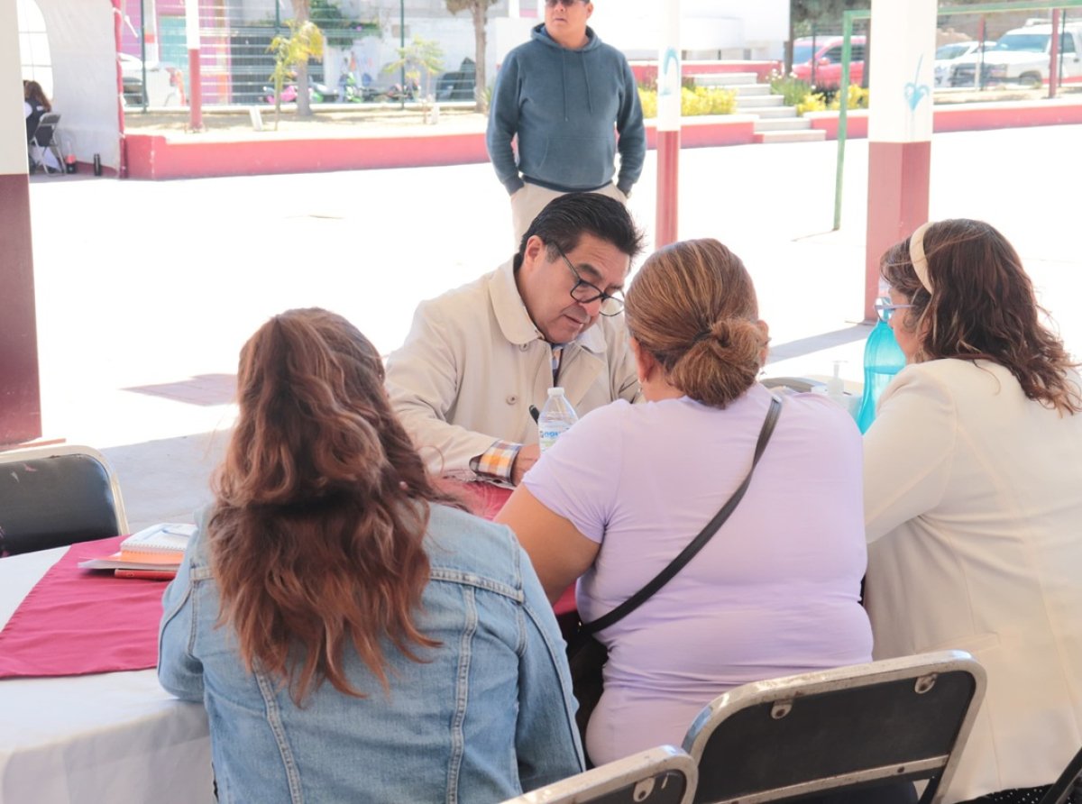 Acolman resuelve 60% de peticiones en audiencias ciudadanas