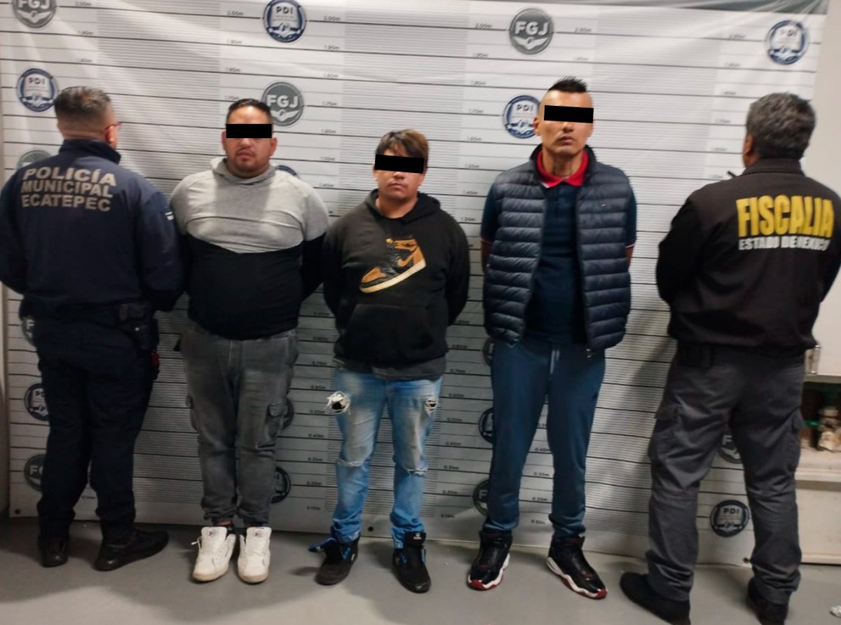 Caen presuntos ladrones de autos en Ecatepec; tenían historial delictivo en Neza y Texcoco