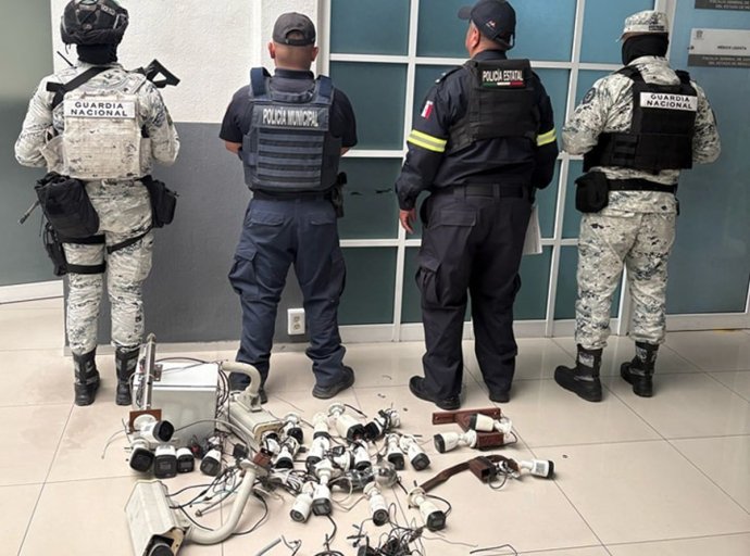 Operativo Halcón en Naucalpan: Desmantelan red de halconeo con retiro de 59 cámaras instaladas por la delincuencia