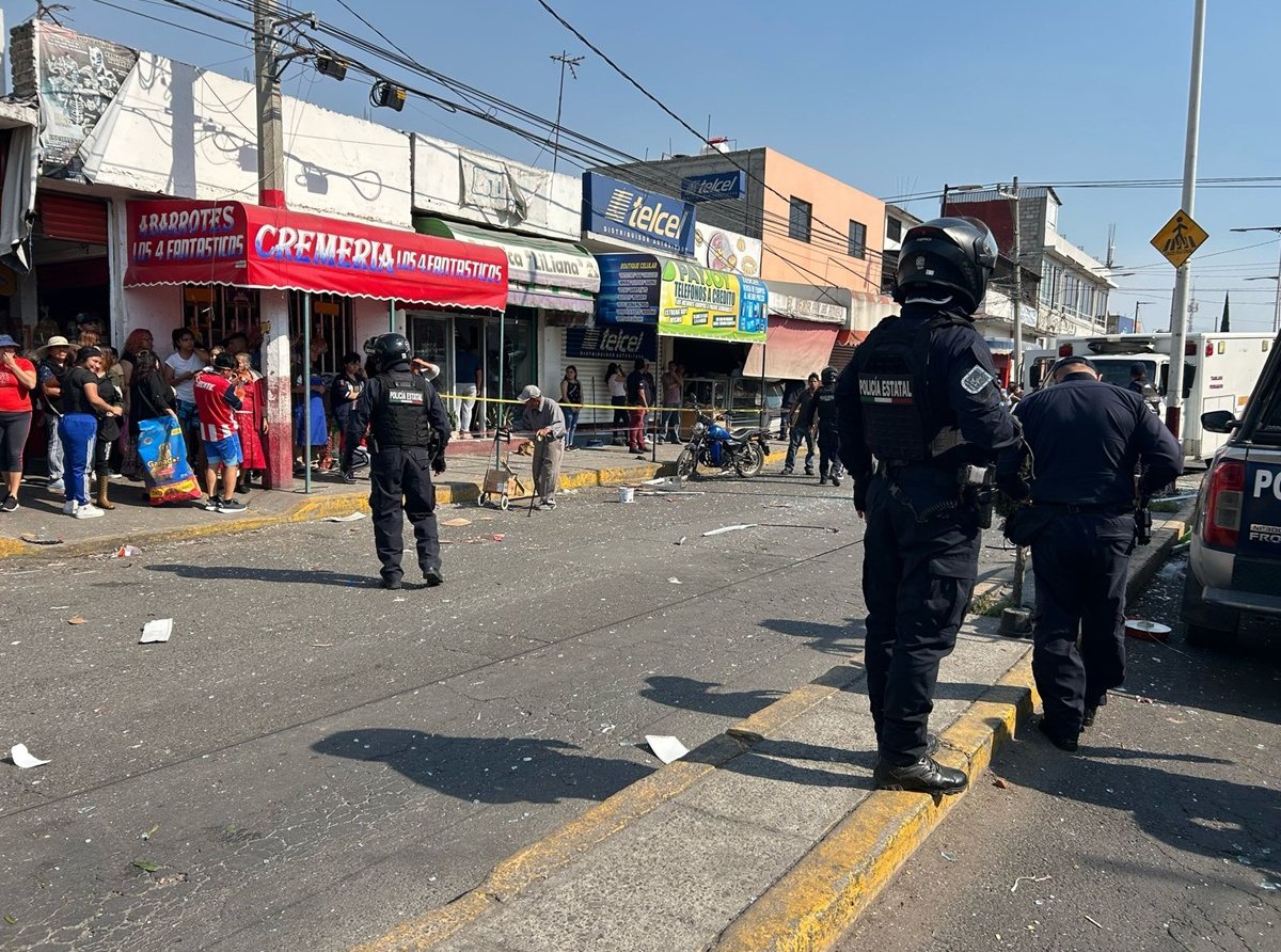 Explosión por acumulación de gas LP en panadería de Valle de Chalco deja tres lesionados leves