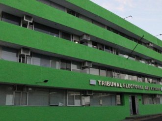 Acusan conflicto de interés en licitación del IEM; vinculan a representante con consejero electoral