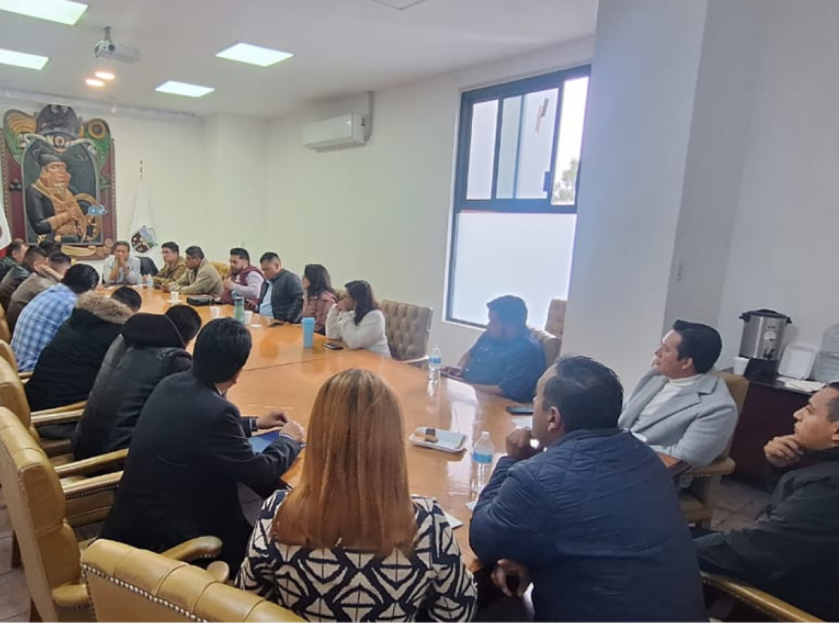 Gobierno y recolectores acuerdan iniciar censo para mejorar servicio