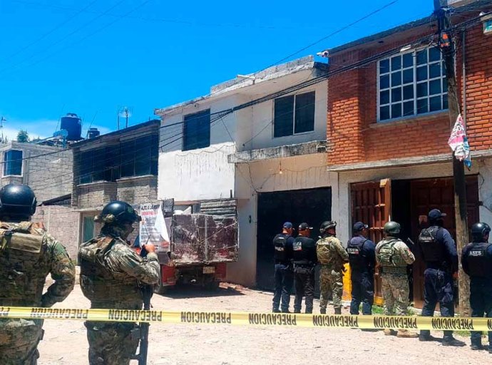 Rescatan a dos secuestrados en casa de seguridad en Ecatepec 