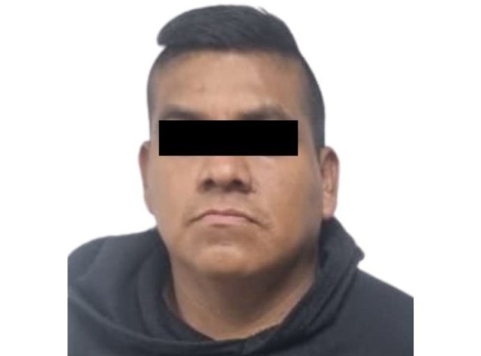 Detienen a “El Pato” por presunta extorsión a transportista en Tlalnepantla