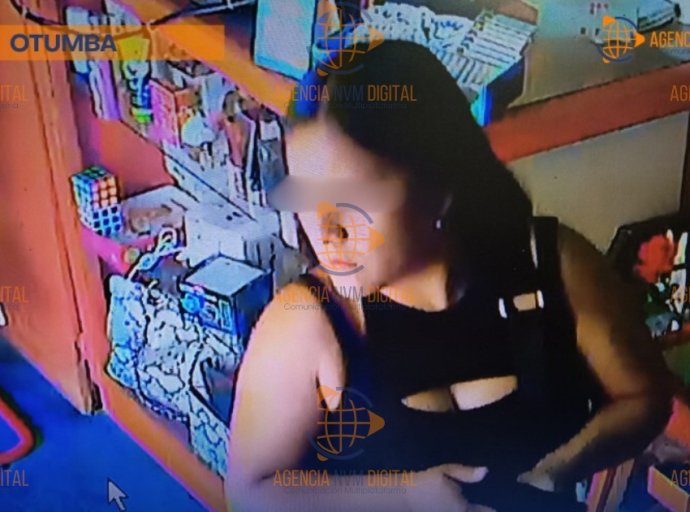 Aseguran a pareja por pagar con billetes falsos en Axapusco