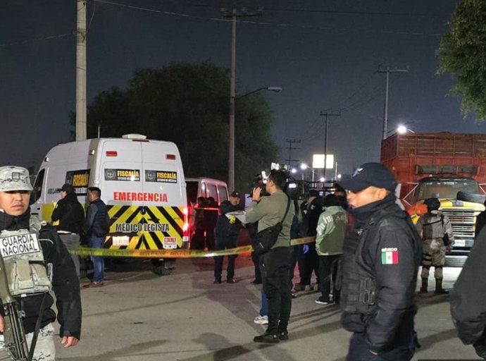 Investiga Fiscalía triple homicidio por legítima defensa en Acolman.