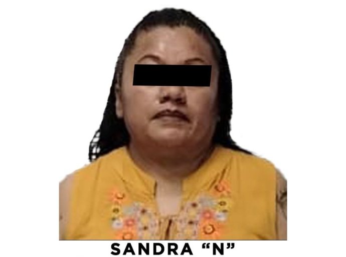 Aprehenden a mujer investigada por extorsión en La Paz