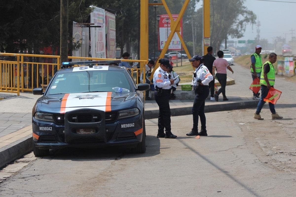 Denuncian extorsiones de policías estatales a visitantes de la Feria del Caballo