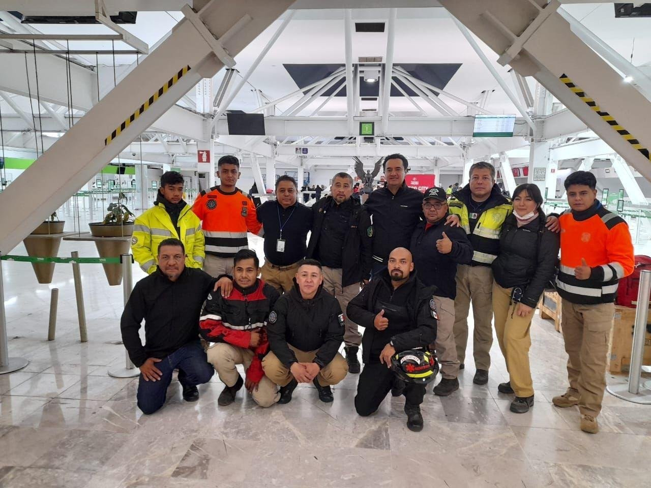 Equipo de Bomberos Voluntarios de San Martín de las Pirámides viajo a Turquía   